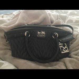 Beautiful Coach Purse! Lightly used!